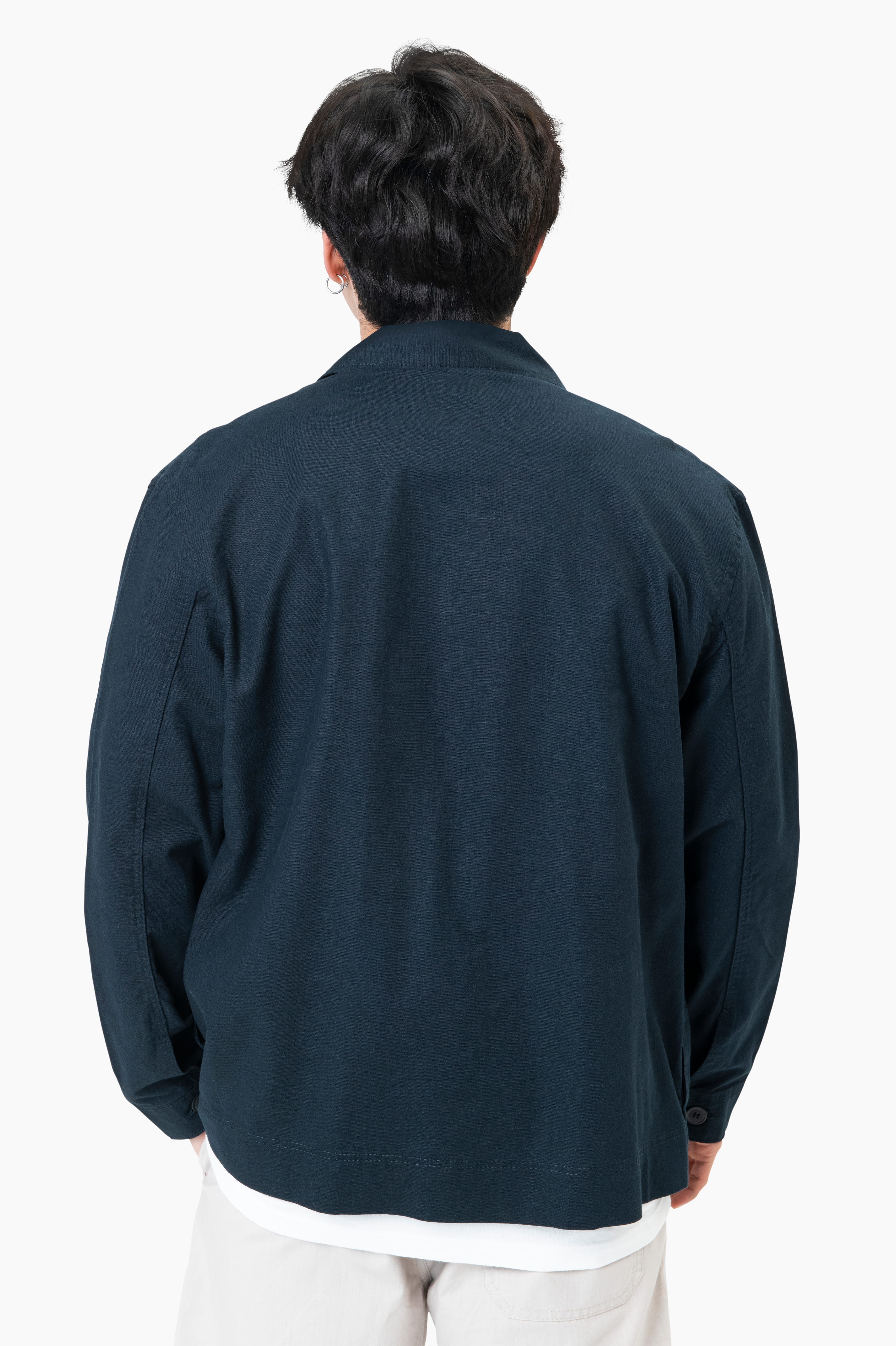 9 Jenis Jaket Yang Populer dan Cara Memilih yang Tepat
